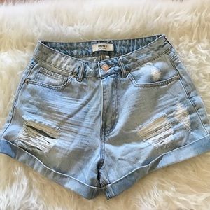 High waisted Jean Shorts🌼